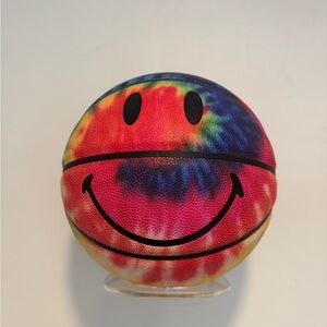 Chinatown market Colorful Smiley Basketball